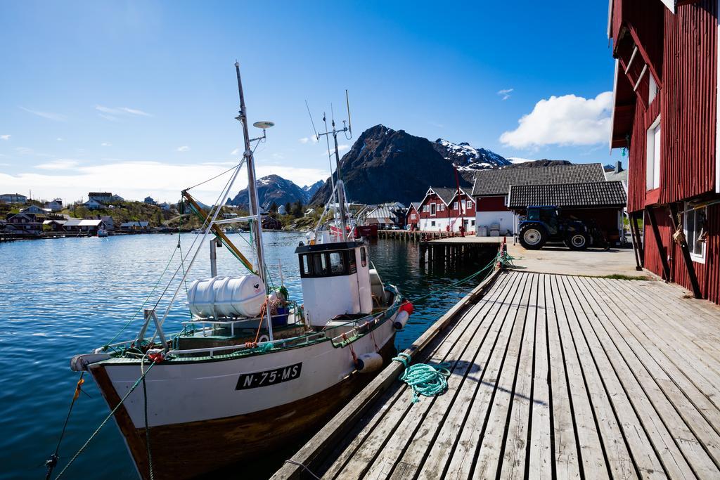 Hotel The Tide - Rorbuer Sørvågen Exterior foto