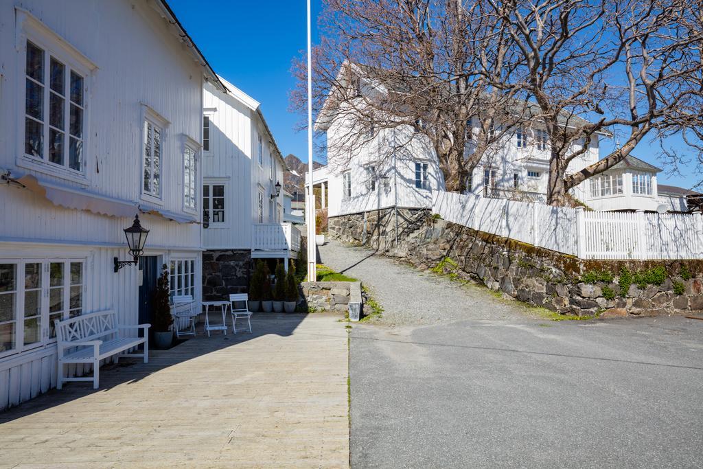 Hotel The Tide - Rorbuer Sørvågen Exterior foto